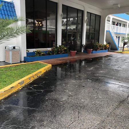 Motel 6-Daytona Beach, Fl - Speedway Dış mekan fotoğraf