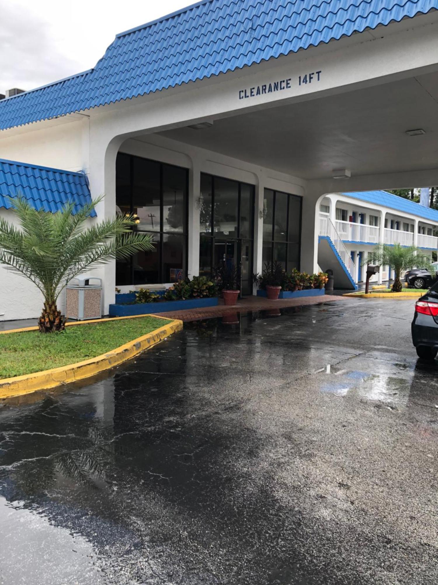Motel 6-Daytona Beach, Fl - Speedway Dış mekan fotoğraf