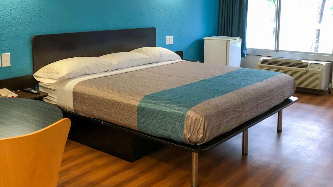 Motel 6-Daytona Beach, Fl - Speedway Dış mekan fotoğraf