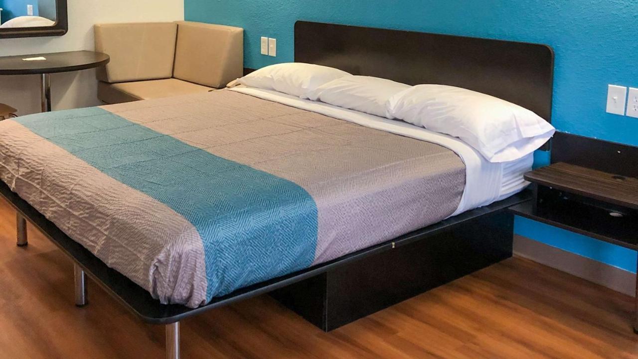 Motel 6-Daytona Beach, Fl - Speedway Dış mekan fotoğraf